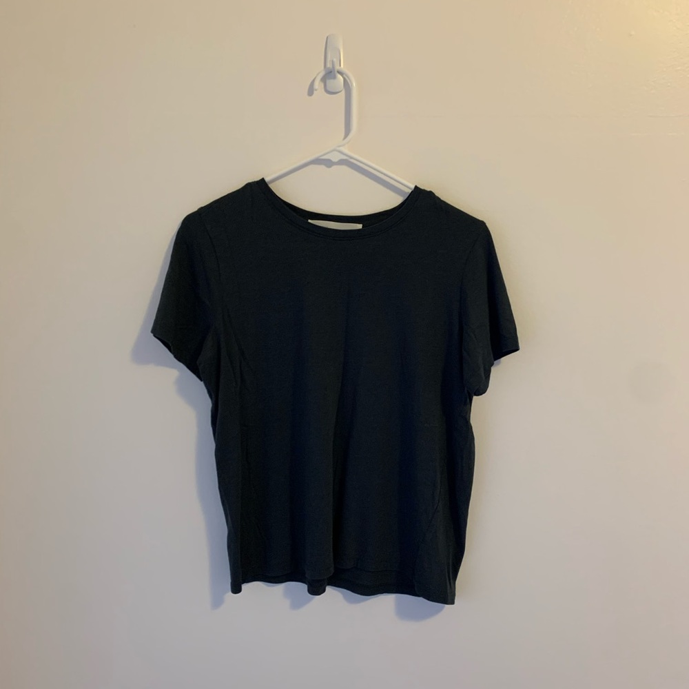 dark grey t shirt